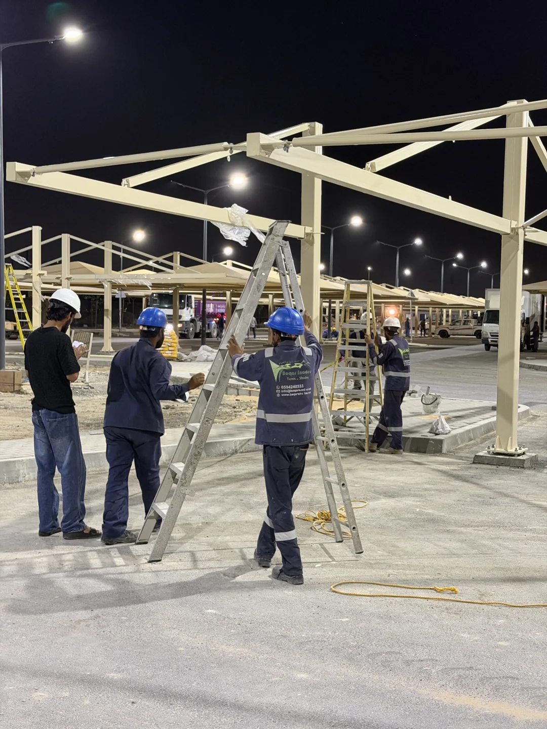 Steel framework installation in progress, Dhahran Aramco Building 3191